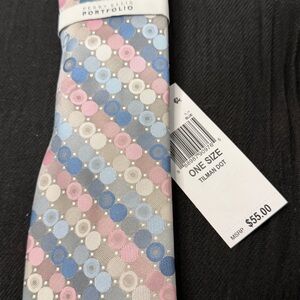 NWT Perry Ellis Multicolor Tie with Tilman Dot Pattern